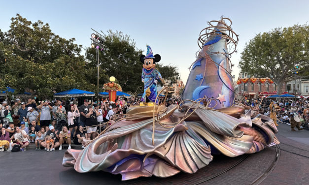 Our Family’s 5 Easy Tips to Save Money at Disneyland